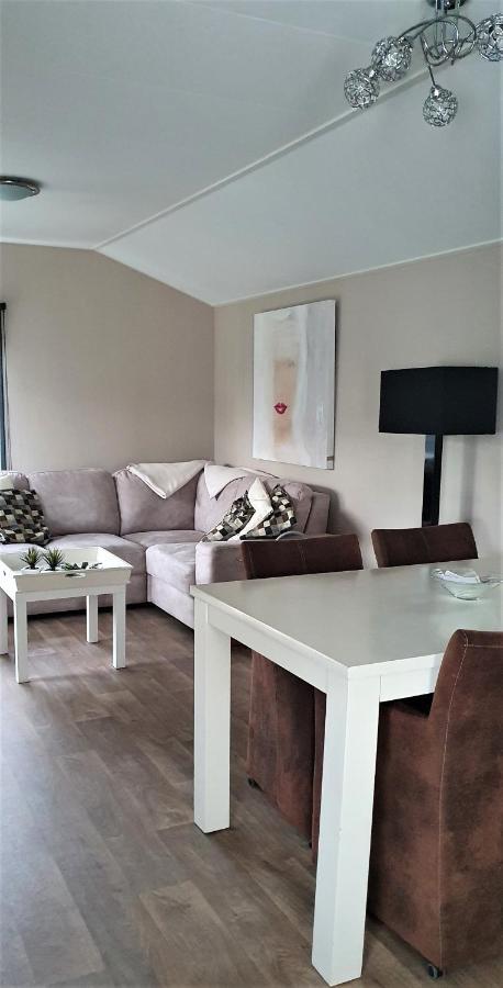 Mooi Chalet Voor Een Top Vakantie Aan Zee Biggekerke Exterior foto