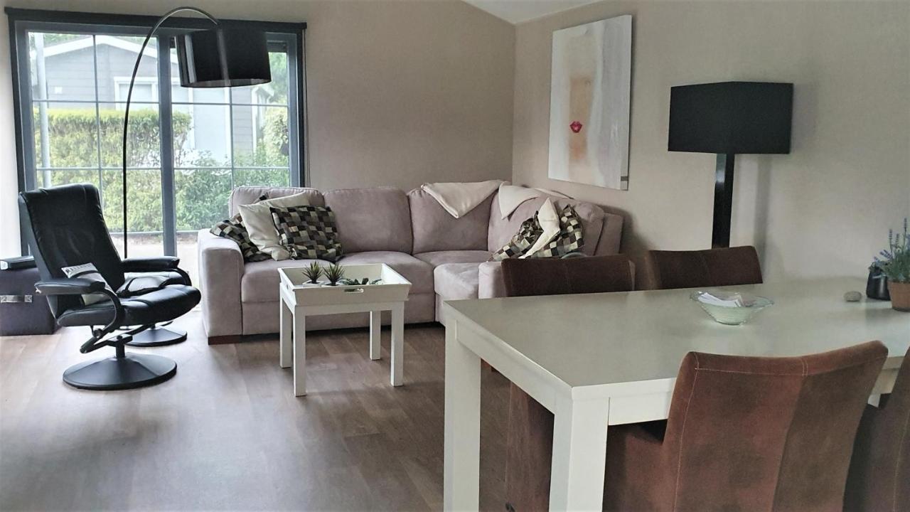 Mooi Chalet Voor Een Top Vakantie Aan Zee Biggekerke Exterior foto